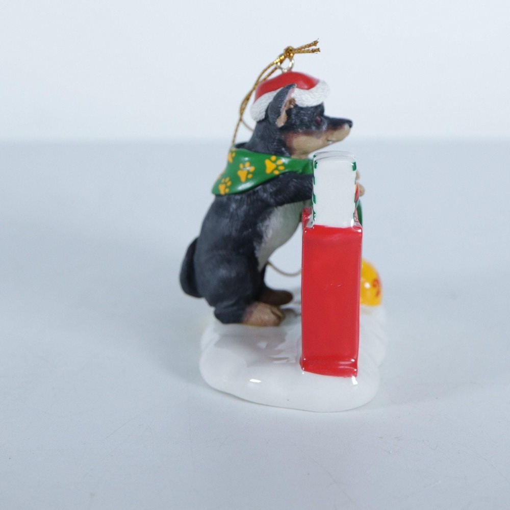 DANBURY MINT 2019 CHIHUAHUA DOG ORNAMENT Jolly Greetings - New In Box - Picture 2 of 6